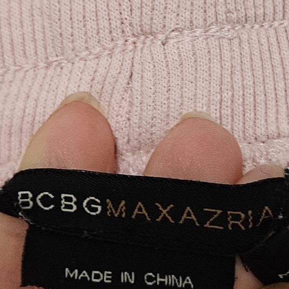 BCBGMAXAZRIA cropped studded details pants size medium - Picture 5 of 14